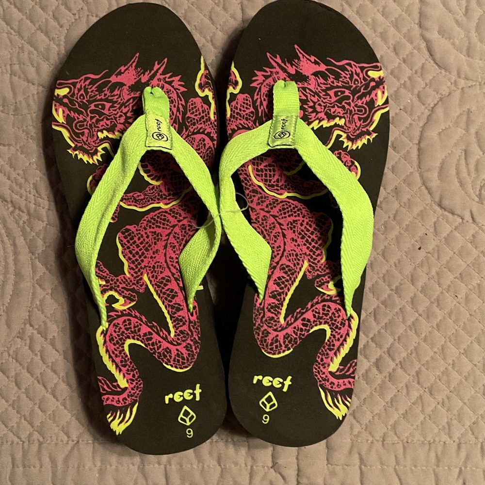 Reef Dragon Platform Flip Flop Thong Sandals - Bright Green and Pink